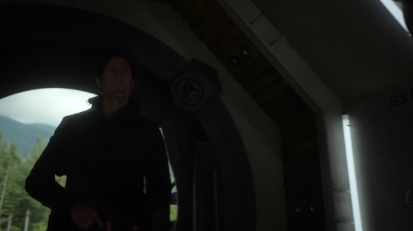 The 100 Season Two Episode Two Inclement Weather-2248
