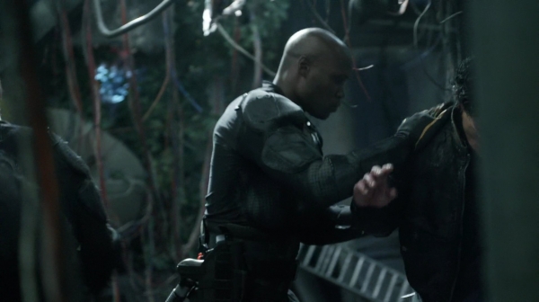 The 100 Season Two Episode Two Inclement Weather-2131
