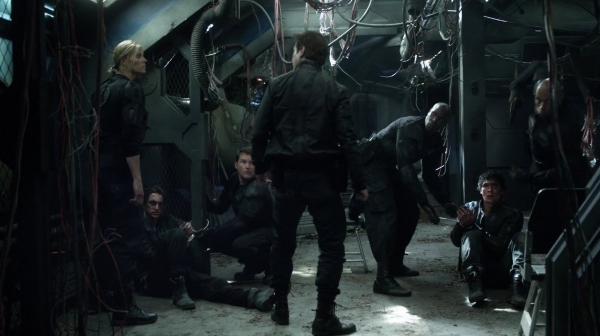 The 100 Season Two Episode Two Inclement Weather-2123

