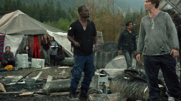 The 100 Season Two Episode Two Inclement Weather-2116
