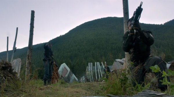 The 100 Season Two Episode Two Inclement Weather-2111
