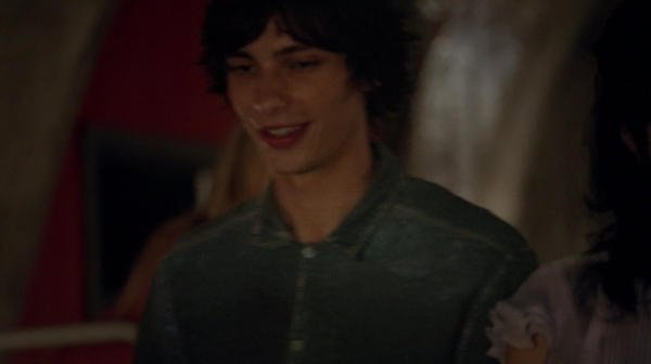 The 100 Season Two Episode Two Inclement Weather-2005
