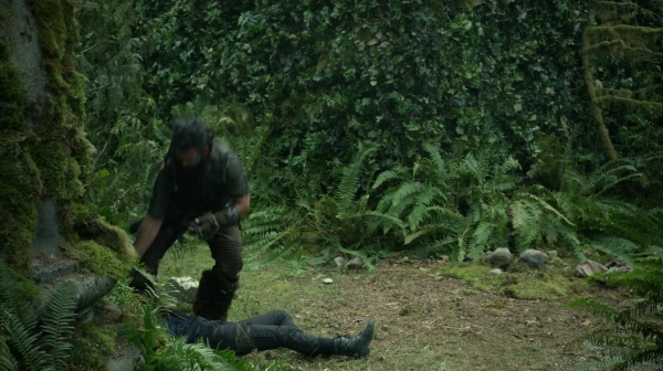 The 100 Season Two Episode Two Inclement Weather-1775
