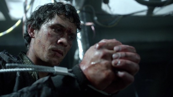 The 100 Season Two Episode Two Inclement Weather-1528
