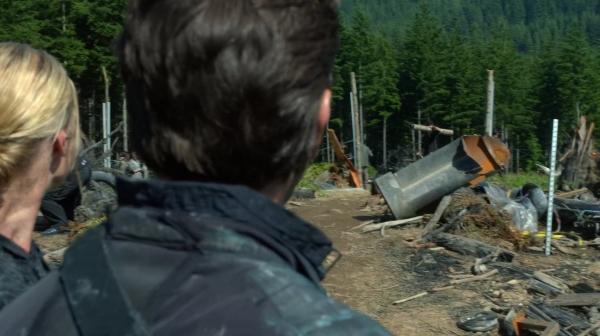 The 100 Season Two Episode Two Inclement Weather-1513
