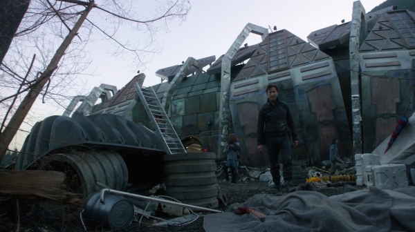 The 100 Season Two Episode Two Inclement Weather-1335
