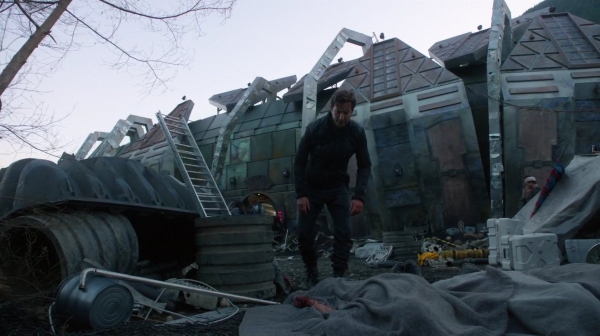 The 100 Season Two Episode Two Inclement Weather-1332
