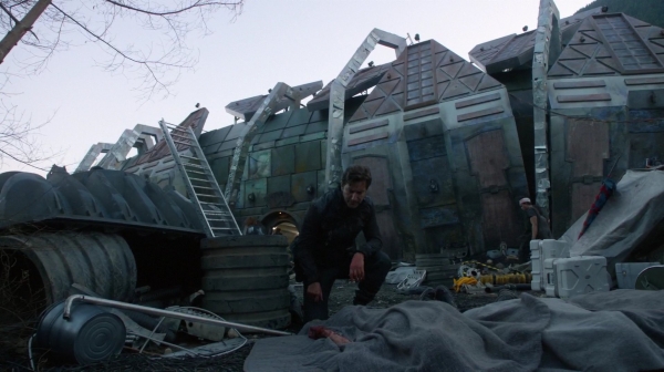 The 100 Season Two Episode Two Inclement Weather-1331
