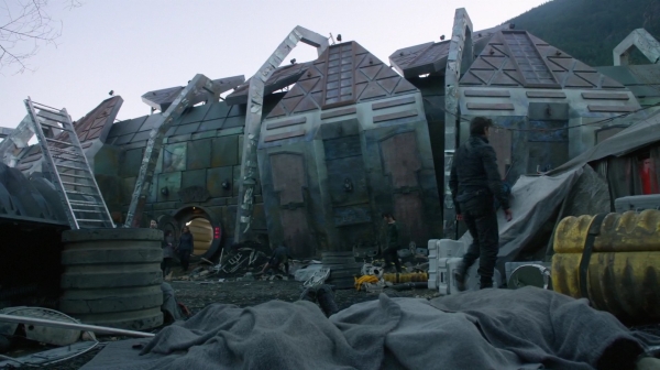 The 100 Season Two Episode Two Inclement Weather-1319
