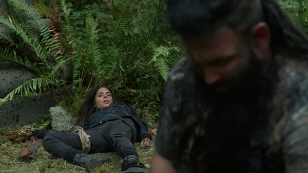 The 100 Season Two Episode Two Inclement Weather-1222
