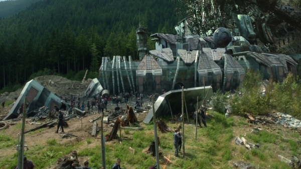 The 100 Season Two Episode Two Inclement Weather-1076
