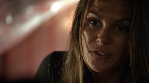 The 100 Season Two Episode Two Inclement Weather-1015
