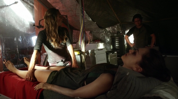 The 100 Season Two Episode Two Inclement Weather-1003
