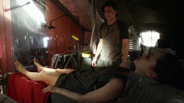 The 100 Season Two Episode Two Inclement Weather-991
