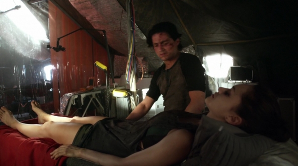 The 100 Season Two Episode Two Inclement Weather-987
