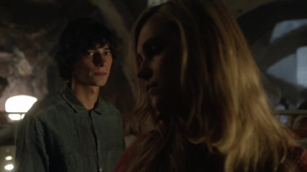 The 100 Season Two Episode Two Inclement Weather-932
