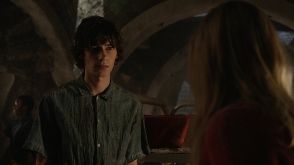 The 100 Season Two Episode Two Inclement Weather-927
