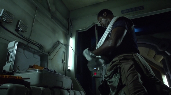 The 100 Season Two Episode Two Inclement Weather-847
