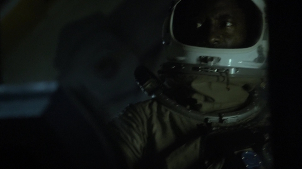 The 100 Season Two Episode Two Inclement Weather-800
