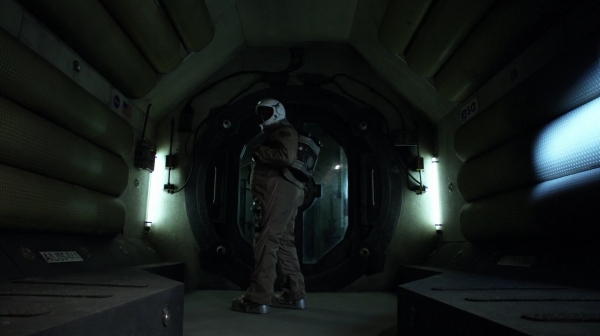 The 100 Season Two Episode Two Inclement Weather-792
