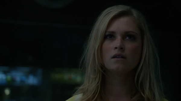The 100 Season Two Episode Two Inclement Weather-100

