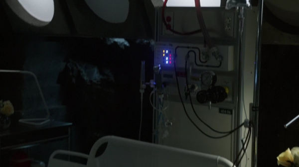 The 100 Season Two Episode Two Inclement Weather-97
