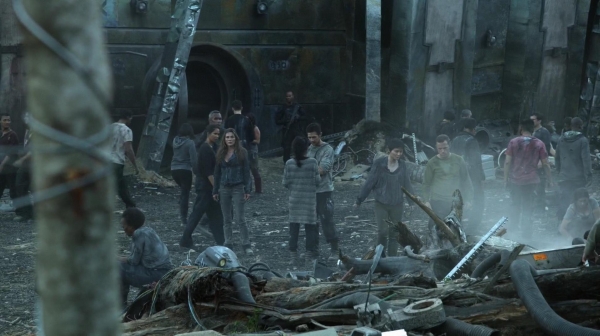 The 100 Reapercussions Season Two Episode Three-213
