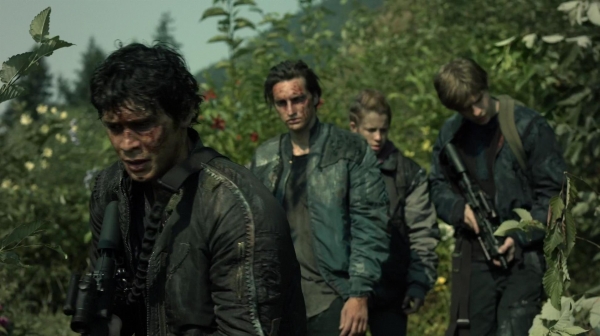 The 100 Many Happy Returns Season Two Episode Four-984
