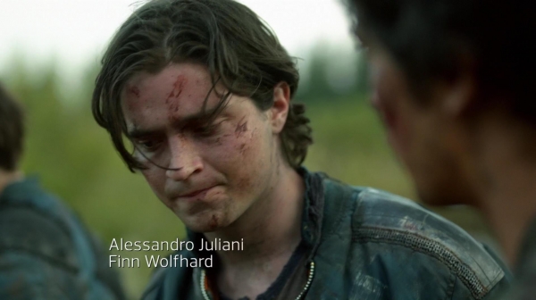 The 100 Many Happy Returns Season Two Episode Four-904
