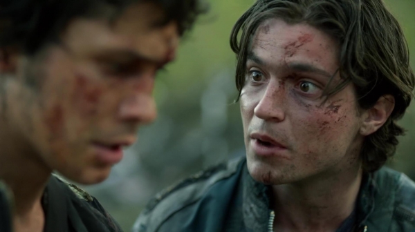 The 100 Many Happy Returns Season Two Episode Four-889
