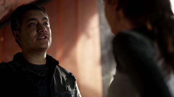 The 100 Many Happy Returns Season Two Episode Four-816
