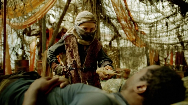 The 100 Many Happy Returns Season Two Episode Four-777
