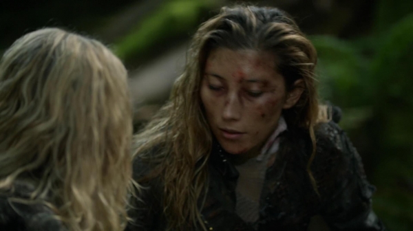 The 100 Many Happy Returns Season Two Episode Four-673
