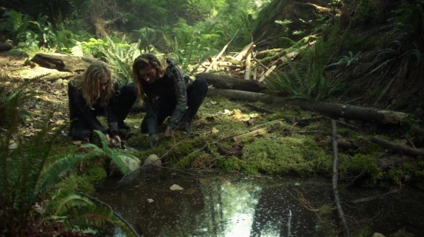 The 100 Many Happy Returns Season Two Episode Four-670
