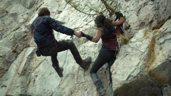 The 100 Many Happy Returns Season Two Episode Four-614
