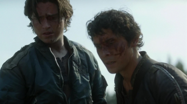 The 100 Many Happy Returns Season Two Episode Four-600
