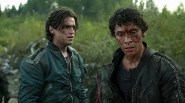 The 100 Many Happy Returns Season Two Episode Four-591
