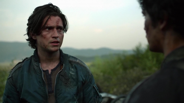The 100 Many Happy Returns Season Two Episode Four-536
