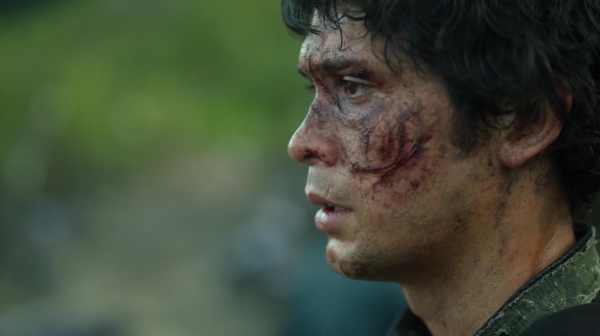 The 100 Many Happy Returns Season Two Episode Four-534
