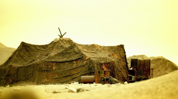 The 100 Many Happy Returns Season Two Episode Four-529
