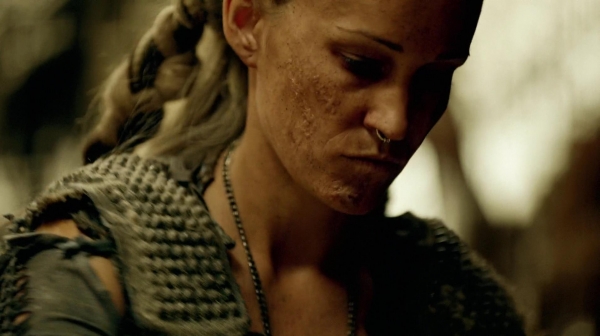 The 100 Many Happy Returns Season Two Episode Four-523
