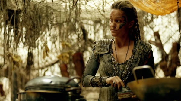 The 100 Many Happy Returns Season Two Episode Four-503

