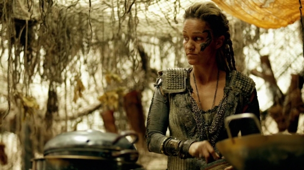 The 100 Many Happy Returns Season Two Episode Four-502
