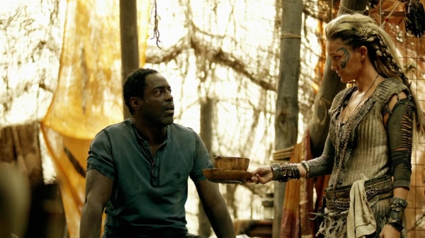 The 100 Many Happy Returns Season Two Episode Four-471
