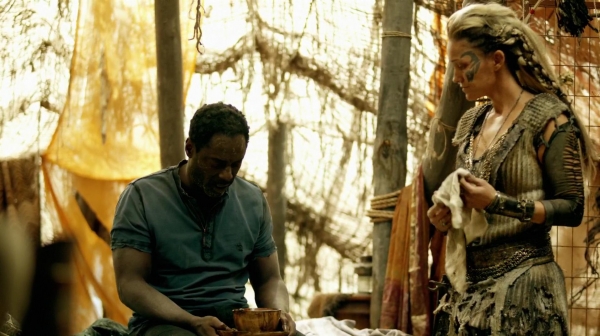 The 100 Many Happy Returns Season Two Episode Four-463
