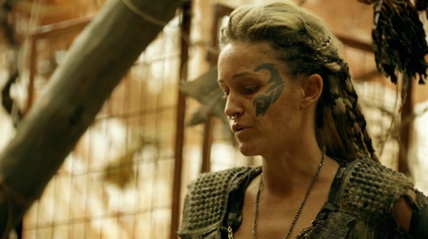 The 100 Many Happy Returns Season Two Episode Four-441
