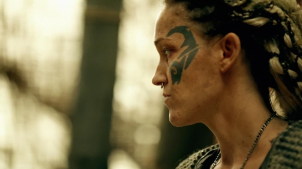 The 100 Many Happy Returns Season Two Episode Four-429
