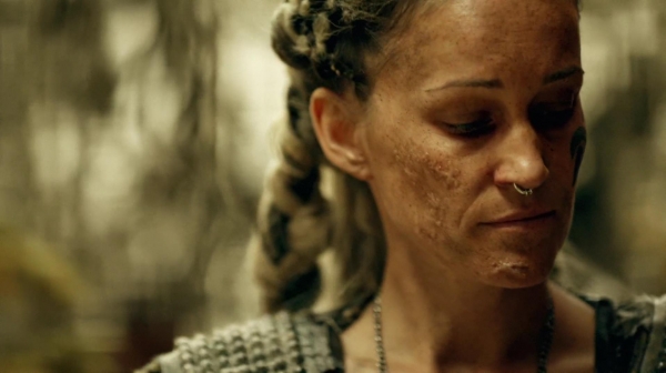 The 100 Many Happy Returns Season Two Episode Four-406
