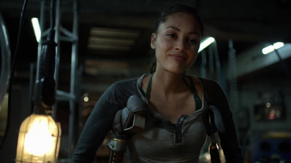 The 100 Many Happy Returns Season Two Episode Four-328
