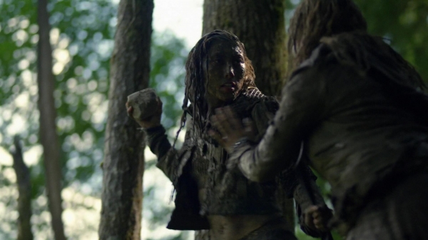 The 100 Many Happy Returns Season Two Episode Four-267
